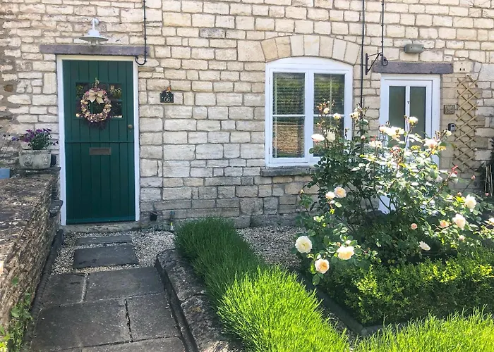 The Street Cottage